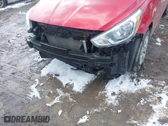 ✅ 2015 Hyundai Accent GLS • VIN: KMHCT4AE0FU923503 • Лот: 41971073. Опубликован ранее на IAAI с пробегом 140 886 миль. Бесплатный доступ к архиву аукционных продаж из США и подробный отчёт об истории автомобиля на DreamBid. Изображение 6.