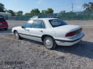 ✅ 1999 Buick LeSabre Custom • VIN: 1G4HP52K8XH495243 • Lot: 43123671. Wystawiony na IAAI z przebiegiem 112 173 mil. Bezpłatny archiwum sprzedaży aukcyjnych z USA i szczegółowy raport historii pojazdu na DreamBid. Zdjęcie 3.