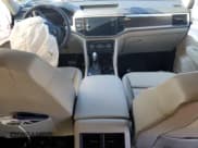 ✅ 2022 Volkswagen Atlas SE • VIN: 1V2HR2CA5NC553353 • Lot: 71729145. Wystawiony na Copart z przebiegiem Nie podano. Bezpłatny archiwum sprzedaży aukcyjnych z USA i szczegółowy raport historii pojazdu na DreamBid. Zdjęcie 8.