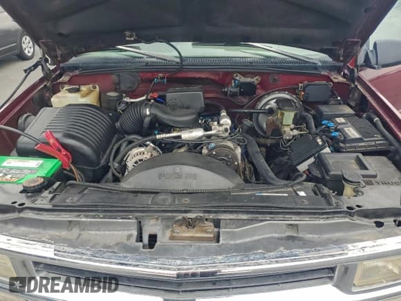 ✅ 1996 Chevrolet Silverado 1500 • VIN: 1GCEK19R4TE215153 • Лот: 94537825. Опубликован ранее на Copart с пробегом 184 351 миль. Бесплатный доступ к архиву аукционных продаж из США и подробный отчёт об истории автомобиля на DreamBid. Изображение 11.