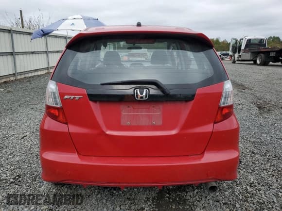 ✅ 2010 Honda Fit Sport • VIN: JHMGE8H46AC012450 • Lot: 86597405. Listed on Copart with 131,753 mi. Free auction sales archive from the USA and detailed vehicle history report at DreamBid. Image 6.