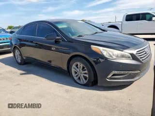 ✅ 2015 Hyundai Sonata SE • VIN: 5NPE24AF1FH219121 • Лот: 84379145. Опубликован ранее на Copart с пробегом 159 766 миль. Бесплатный доступ к архиву аукционных продаж из США и подробный отчёт об истории автомобиля на DreamBid. Изображение 4.