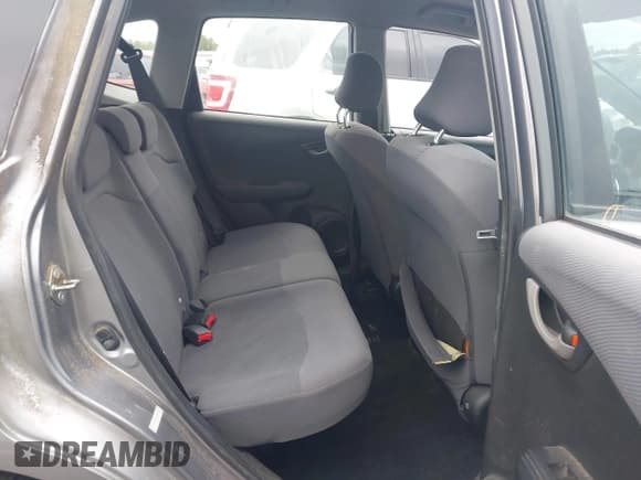 ✅ 2009 Honda Fit • VIN: JHMGE88289S055025 • Lot: 43424630. Wystawiony na IAAI z przebiegiem 319 864 mil. Bezpłatny archiwum sprzedaży aukcyjnych z USA i szczegółowy raport historii pojazdu na DreamBid. Zdjęcie 8.