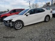 ✅ 2021 Toyota Camry LE • VIN: 4T1R11BKXMU037950 • Lot: 90586435. Listed on Copart with 16,078 mi. Free auction sales archive from the USA and detailed vehicle history report at DreamBid. Image 1.