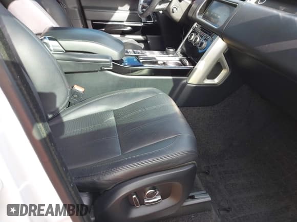 ✅ 2017 Land Rover Range Rover • VIN: SALGS5FE6HA362535 • Lot: 42384925. Listed on IAAI with 116,989 mi. Free auction sales archive from the USA and detailed vehicle history report at DreamBid. Image 5.