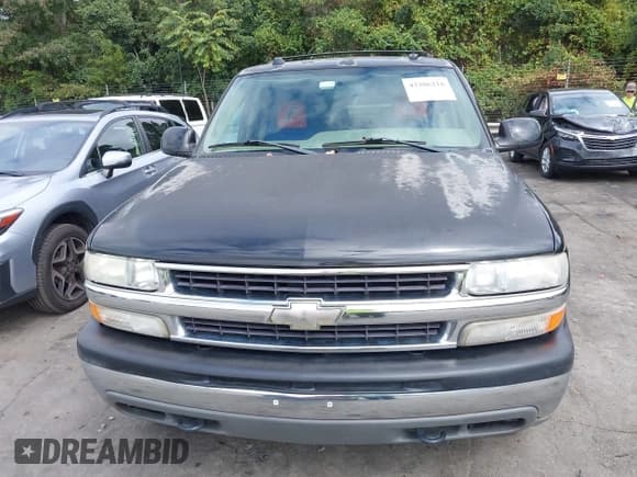 ✅ 2004 Chevrolet Suburban LT • VIN: 1GNFK16Z44J180705 • Lot: 43206216. Listed on IAAI with 375,620 mi. Free auction sales archive from the USA and detailed vehicle history report at DreamBid. Image 6.