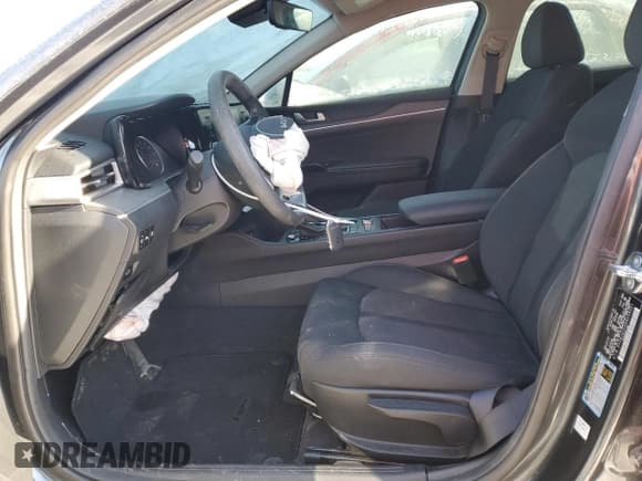 ✅ 2024 Kia K5 LXS • VIN: 5XXG14J22RG258051 • Lot: 88331725. Wystawiony na Copart z przebiegiem 18 956 mil. Bezpłatny archiwum sprzedaży aukcyjnych z USA i szczegółowy raport historii pojazdu na DreamBid. Zdjęcie 7.