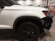 ✅ 2025 Volkswagen Taos SE Black • VIN: 3VV2C7B20SM014571 • Лот: 42181207. Опубликован ранее на IAAI с пробегом 4 647 миль. Бесплатный доступ к архиву аукционных продаж из США и подробный отчёт об истории автомобиля на DreamBid. Изображение 19.