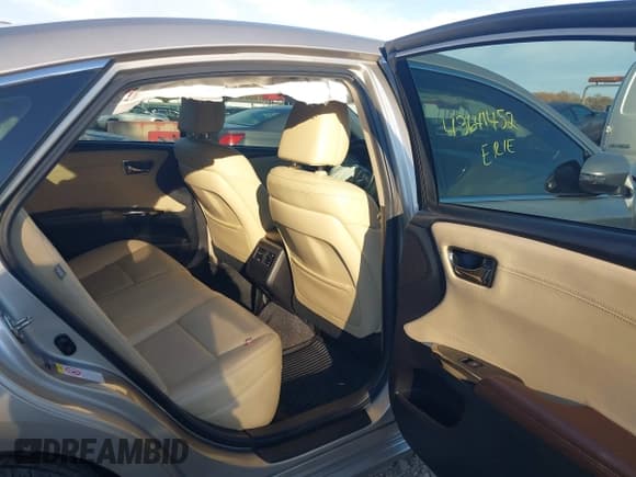 ✅ 2016 Toyota Avalon XLE Plus • VIN: 4T1BK1EB7GU221595 • Лот: 43641452. Опубликован ранее на IAAI с пробегом 71 110 миль. Бесплатный доступ к архиву аукционных продаж из США и подробный отчёт об истории автомобиля на DreamBid. Изображение 8.