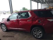 ✅ 2018 Chevrolet Traverse Premier • VIN: 1GNEVJKW1JJ215615 • Лот: 43126180. Опубликован ранее на IAAI с пробегом 161 271 миль. Бесплатный доступ к архиву аукционных продаж из США и подробный отчёт об истории автомобиля на DreamBid. Изображение 14.