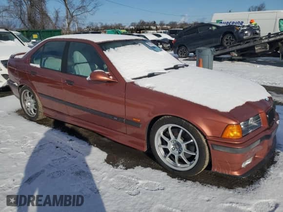 1997 BMW 3 Series M3s z VIN WBSCD9329VEE06884, wystawiony jako Copart lot #89144195 z przebiegiem 168 494 mil mil oraz Czysty tytuł • Clean title. Historia ofert i sprzedaży dostępna na DreamBid. Obrazek 4.