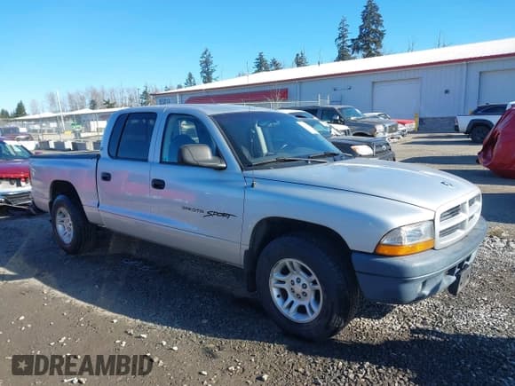 ✅ 2001 Dodge Dakota Sport • VIN: 1B7GL2AN21S158812 • Lot: 41483542. Wystawiony na IAAI z przebiegiem 175 135 mil. Bezpłatny archiwum sprzedaży aukcyjnych z USA i szczegółowy raport historii pojazdu na DreamBid. Zdjęcie 13.