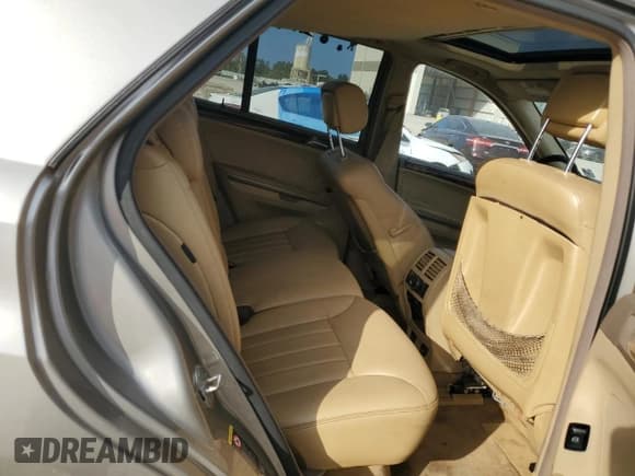 ✅ 2006 Mercedes-Benz M 500 • VIN: 4JGBB75E66A017223 • Lot: 86215515. Listed on Copart with 226,287 mi. Free auction sales archive from the USA and detailed vehicle history report at DreamBid. Image 11.