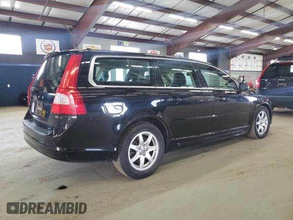 ✅ 2008 Volvo V70 • VIN: YV1BW982381019577 • Лот: 52163945. Опубликован ранее на Copart с пробегом 228 083 миль. Бесплатный доступ к архиву аукционных продаж из США и подробный отчёт об истории автомобиля на DreamBid. Изображение 3.