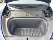 ✅ 2023 Tesla Model Y Long Range • VIN: 7SAYGDEE5PA076268 • Lot: 43140234. Wystawiony na IAAI z przebiegiem 26 918 mil. Bezpłatny archiwum sprzedaży aukcyjnych z USA i szczegółowy raport historii pojazdu na DreamBid. Zdjęcie 10.