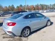 ✅ 2017 Chevrolet Cruze LT • VIN: 1G1BE5SM7H7197154 • Lot: 43555610. Listed on IAAI with 120,177 mi. Free auction sales archive from the USA and detailed vehicle history report at DreamBid. Image 4.