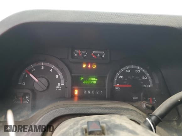 ✅ 2013 Ford Econoline Cargo Commercial • VIN: 1FTSS3EL3DDA48596 • Lot: 46805175. Wystawiony na Copart z przebiegiem 208 448 mil. Bezpłatny archiwum sprzedaży aukcyjnych z USA i szczegółowy raport historii pojazdu na DreamBid. Zdjęcie 9.