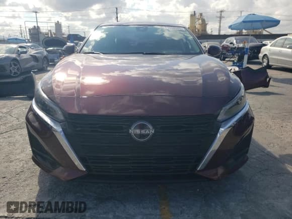 ✅ 2023 Nissan Altima SL • VIN: 1N4BL4EV6PN402295 • Лот: 71538985. Опубликован ранее на Copart с пробегом 39 860 миль. Бесплатный доступ к архиву аукционных продаж из США и подробный отчёт об истории автомобиля на DreamBid. Изображение 5.