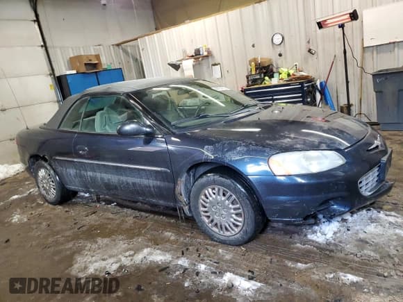 ✅ 2002 Chrysler Sebring LX • VIN: 1C3EL45R92N319516 • Lot: 44704705. Wystawiony na Copart z przebiegiem 107 531 mil. Bezpłatny archiwum sprzedaży aukcyjnych z USA i szczegółowy raport historii pojazdu na DreamBid. Zdjęcie 4.