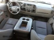 ✅ 2010 Chevrolet Silverado 1500 • VIN: 1GCSCPEA3AZ139675 • Лот: 55034675. Опубликован ранее на Copart с пробегом 141 314 миль. Бесплатный доступ к архиву аукционных продаж из США и подробный отчёт об истории автомобиля на DreamBid. Изображение 8.