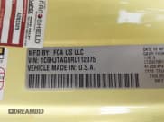 ✅ 2024 Jeep Gladiator Sport S • VIN: 1C6HJTAG8RL112075 • Lot: 43662863. Listed on IAAI with 21,182 mi. Free auction sales archive from the USA and detailed vehicle history report at DreamBid. Image 9.