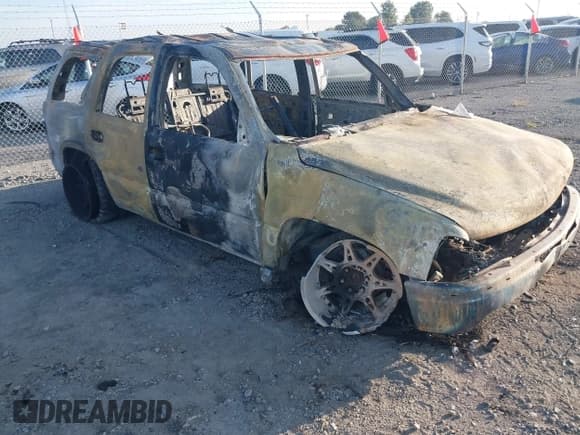 ✅ 2005 Chevrolet Tahoe Z71 • VIN: 1GNEK13T05R151877 • Лот: 43339354. Опубликован ранее на IAAI с пробегом Не указан. Бесплатный доступ к архиву аукционных продаж из США и подробный отчёт об истории автомобиля на DreamBid. Изображение 1.