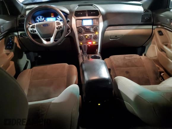 ✅ 2012 Ford Explorer • VIN: 1FMHK7B87CGA35277 • Лот: 46154555. Опубликован ранее на Copart с пробегом 180 883 миль. Бесплатный доступ к архиву аукционных продаж из США и подробный отчёт об истории автомобиля на DreamBid. Изображение 8.