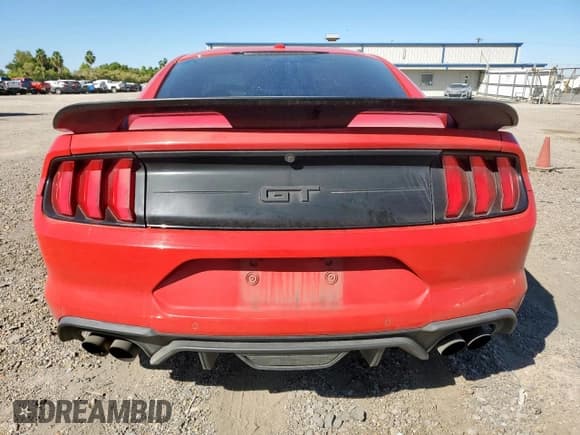 ✅ 2020 Ford Mustang GT • VIN: 1FA6P8CF0L5133617 • Lot: 90673305. Wystawiony na Copart z przebiegiem 95 649 mil. Bezpłatny archiwum sprzedaży aukcyjnych z USA i szczegółowy raport historii pojazdu na DreamBid. Zdjęcie 6.