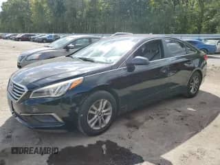 2016 Hyundai Sonata SE z VIN 5NPE24AF7GH314414, wystawiony jako Copart lot #81593305 z przebiegiem 118 624 mil mil oraz Szkoda całkowita • Salvage title. Historia ofert i sprzedaży dostępna na DreamBid. Obrazek 1.