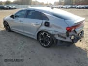 ✅ 2022 Kia K5 GT-Line • VIN: 5XXG64J20NG097520 • Lot: 93466825. Wystawiony na Copart z przebiegiem 81 718 mil. Bezpłatny archiwum sprzedaży aukcyjnych z USA i szczegółowy raport historii pojazdu na DreamBid. Zdjęcie 2.