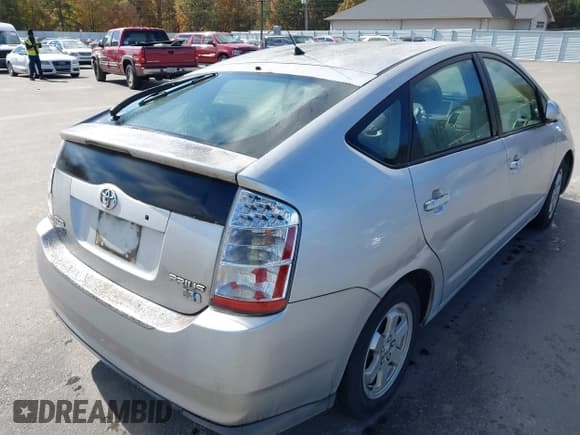 ✅ 2008 Toyota Prius • VIN: JTDKB20UX83361828 • Lot: 43668813. Listed on IAAI with 145,984 mi. Free auction sales archive from the USA and detailed vehicle history report at DreamBid. Image 4.