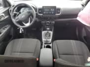 ✅ 2025 Hyundai Venue SEL • VIN: KMHRC8A38SU370321 • Lot: 60707655. Listed on Copart with 3,076 mi. Free auction sales archive from the USA and detailed vehicle history report at DreamBid. Image 8.