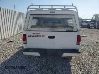 ✅ 1997 Dodge Dakota • VIN: 1B7FL26X1VS289323 • Lot: 70748184. Wystawiony na Copart z przebiegiem 141 671 mil. Bezpłatny archiwum sprzedaży aukcyjnych z USA i szczegółowy raport historii pojazdu na DreamBid. Zdjęcie 6.
