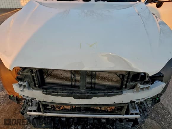 ✅ 2022 Volvo XC60 Momentum • VIN: YV4L12RK4N1019806 • Lot: 95795845. Listed on Copart with 84,785 mi. Free auction sales archive from the USA and detailed vehicle history report at DreamBid. Image 12.