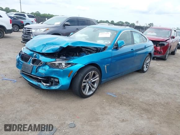 ✅ 2018 BMW 4 Series 430i xDrive • VIN: WBA4J3C54JBG96407 • Lot: 42973459. Wystawiony na IAAI z przebiegiem 99 936 mil. Bezpłatny archiwum sprzedaży aukcyjnych z USA i szczegółowy raport historii pojazdu na DreamBid. Zdjęcie 2.