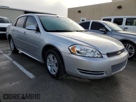✅ 2015 Chevrolet Impala LS • VIN: 2G1WA5E31F1133623 • Лот: 79618774. Опубликован ранее на Copart с пробегом Не указан. Бесплатный доступ к архиву аукционных продаж из США и подробный отчёт об истории автомобиля на DreamBid. Изображение 4.