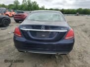✅ 2017 Mercedes-Benz C 300 • VIN: WDDWF4KB0HR252813 • Lot: 57310045. Wystawiony na Copart z przebiegiem 78 710 mil. Bezpłatny archiwum sprzedaży aukcyjnych z USA i szczegółowy raport historii pojazdu na DreamBid. Zdjęcie 6.