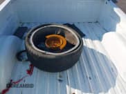 ✅ 2000 Chevrolet Silverado 1500 LS • VIN: 1GCEC19V8YZ284910 • Lot: 43143676. Wystawiony na IAAI z przebiegiem 127 000 mil. Bezpłatny archiwum sprzedaży aukcyjnych z USA i szczegółowy raport historii pojazdu na DreamBid. Zdjęcie 11.