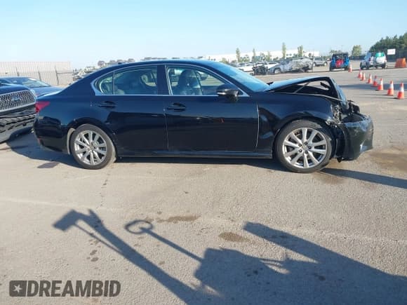 ✅ 2014 Lexus GS 350 • VIN: JTHBE1BL2E5034229 • Lot: 43520379. Wystawiony na IAAI z przebiegiem 96 003 mil. Bezpłatny archiwum sprzedaży aukcyjnych z USA i szczegółowy raport historii pojazdu na DreamBid. Zdjęcie 13.