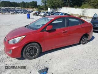 2016 Hyundai Accent SE z VIN KMHCT4AEXGU978753, wystawiony jako Copart lot #84532625 z przebiegiem 201 742 mil mil oraz Czysty tytuł • Clean title. Historia ofert i sprzedaży dostępna na DreamBid. Obrazek 1.