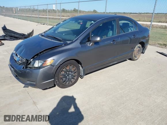 ✅ 2010 Honda Civic LX • VIN: 19XFA1F55AE007695 • Лот: 43661644. Опубликован ранее на IAAI с пробегом 255 019 миль. Бесплатный доступ к архиву аукционных продаж из США и подробный отчёт об истории автомобиля на DreamBid. Изображение 2.