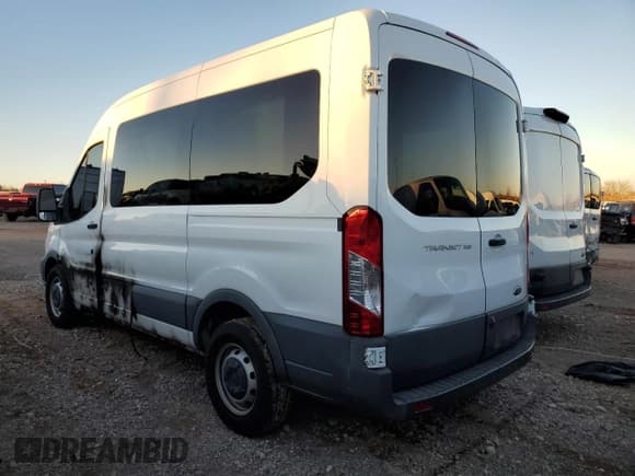✅ 2017 Ford Transit XL • VIN: 1FMZK1CM6HKB57601 • Lot: 88701775. Wystawiony na Copart z przebiegiem Nie podano. Bezpłatny archiwum sprzedaży aukcyjnych z USA i szczegółowy raport historii pojazdu na DreamBid. Zdjęcie 2.