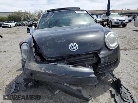 ✅ 2013 Volkswagen Beetle Fender Edition • VIN: 3VWJP7ATXDM676229 • Lot: 56746425. Listed on Copart with Not provided. Free auction sales archive from the USA and detailed vehicle history report at DreamBid. Image 5.