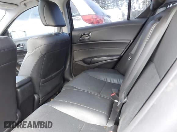 ✅ 2016 Acura ILX Premium • VIN: 19UDE2F77GA008041 • Lot: 43047155. Listed on IAAI with 186,064 mi. Free auction sales archive from the USA and detailed vehicle history report at DreamBid. Image 8.