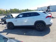 ✅ 2024 Volkswagen Atlas SE • VIN: 1V2KE2CA2RC200205 • Lot: 43342374. Listed on IAAI with 51,099 mi. Free auction sales archive from the USA and detailed vehicle history report at DreamBid. Image 15.