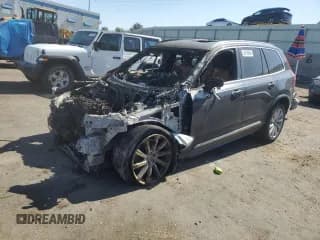 ✅ 2016 Volvo XC90 T6 Inscription • VIN: YV4A22PL7G1038465 • Lot: 68195665. Listed on Copart with Not provided. Free auction sales archive from the USA and detailed vehicle history report at DreamBid. Image 1.