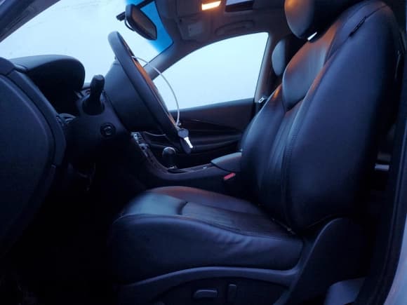 ✅ 2016 Infiniti QX50 • VIN: JN1BJ0RR2GM262860 • Lot: 93020695. Wystawiony na Copart z przebiegiem 118 482 mil. Bezpłatny archiwum sprzedaży aukcyjnych z USA i szczegółowy raport historii pojazdu na DreamBid. Zdjęcie 7.