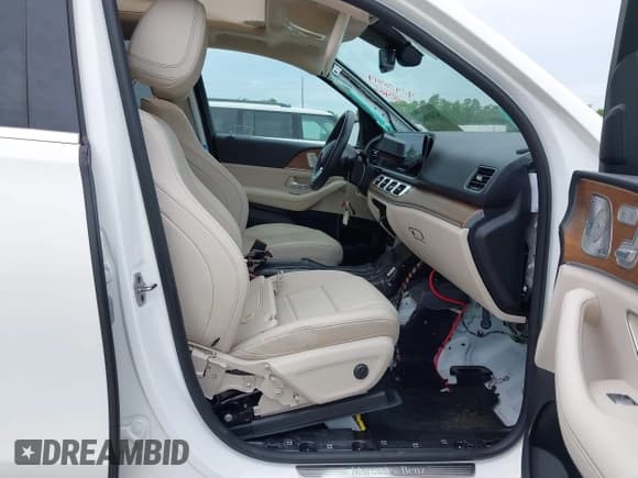 ✅ 2022 Mercedes-Benz GLE 350 • VIN: 4JGFB4JB8NA757625 • Lot: 42885216. Wystawiony na IAAI z przebiegiem Nie podano. Bezpłatny archiwum sprzedaży aukcyjnych z USA i szczegółowy raport historii pojazdu na DreamBid. Zdjęcie 5.