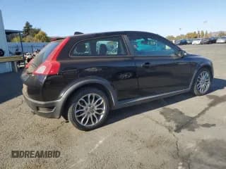 ✅ 2009 Volvo C30 • VIN: YV1MK672692146372 • Lot: 73968714. Wystawiony na Copart z przebiegiem 155 069 mil. Bezpłatny archiwum sprzedaży aukcyjnych z USA i szczegółowy raport historii pojazdu na DreamBid. Zdjęcie 3.