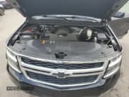 ✅ 2017 Chevrolet Suburban LT • VIN: 1GNSKHKC5HR360856 • Lot: 63503435. Wystawiony na Copart z przebiegiem 114 162 mil. Bezpłatny archiwum sprzedaży aukcyjnych z USA i szczegółowy raport historii pojazdu na DreamBid. Zdjęcie 12.